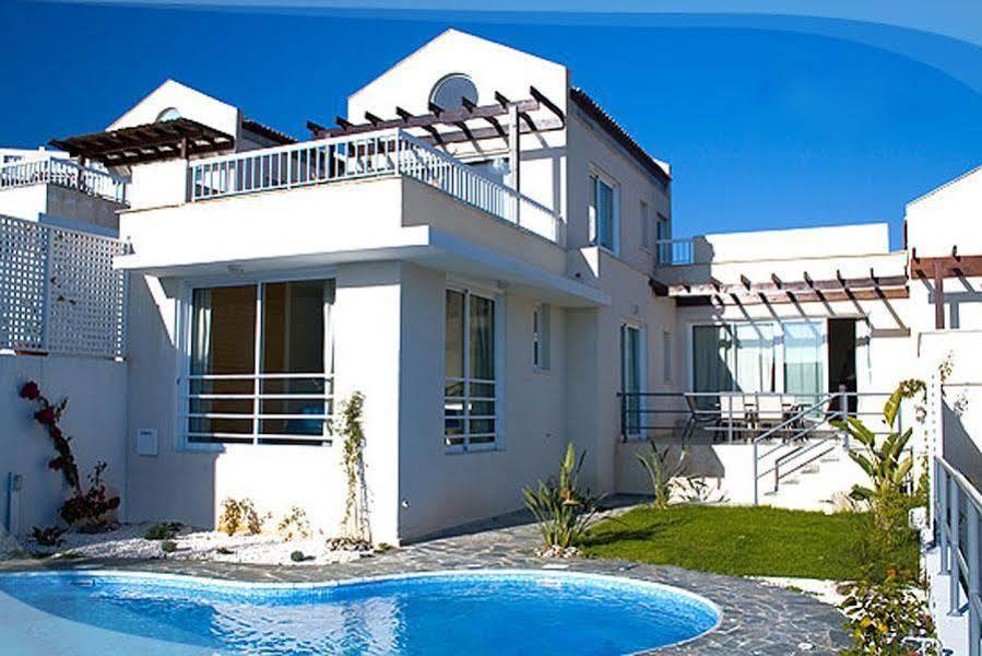 Anastasia Pissouri Exterior photo